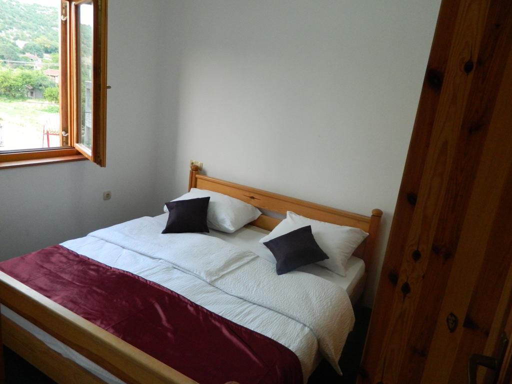 Motel Jelcic Чапліна Номер фото