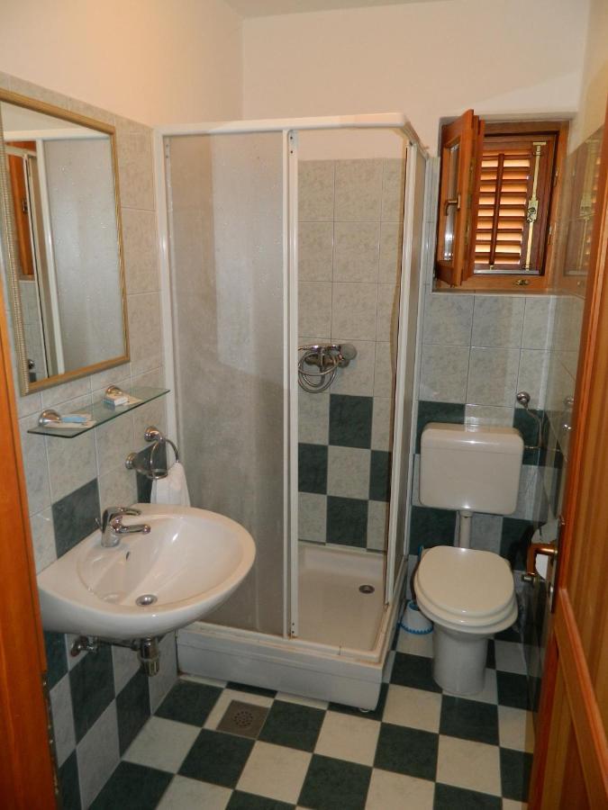 Motel Jelcic Чапліна Номер фото