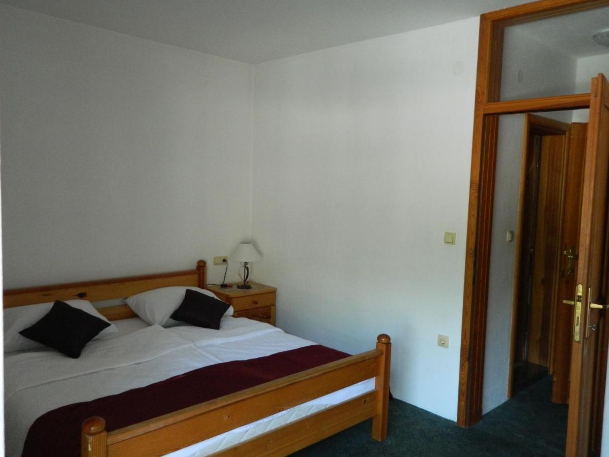 Motel Jelcic Чапліна Номер фото