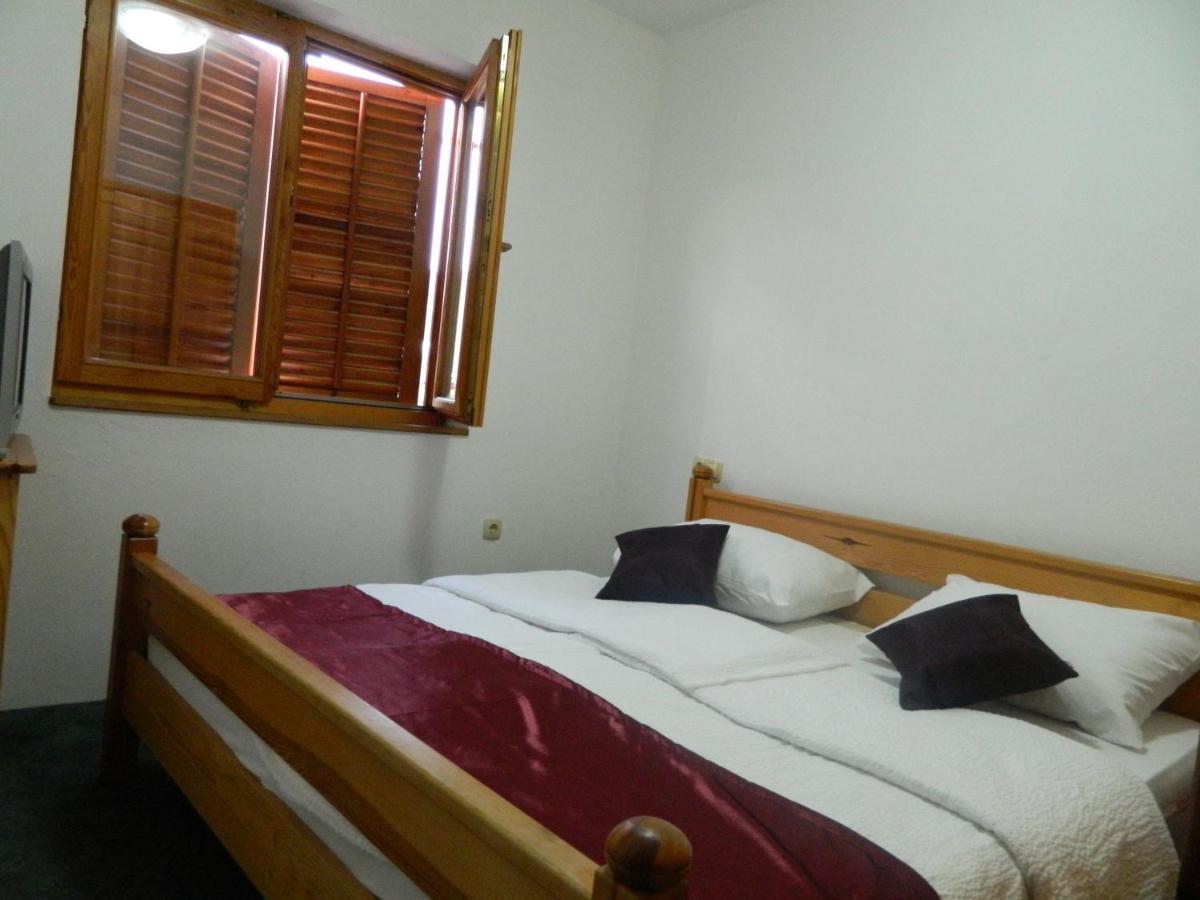 Motel Jelcic Чапліна Номер фото